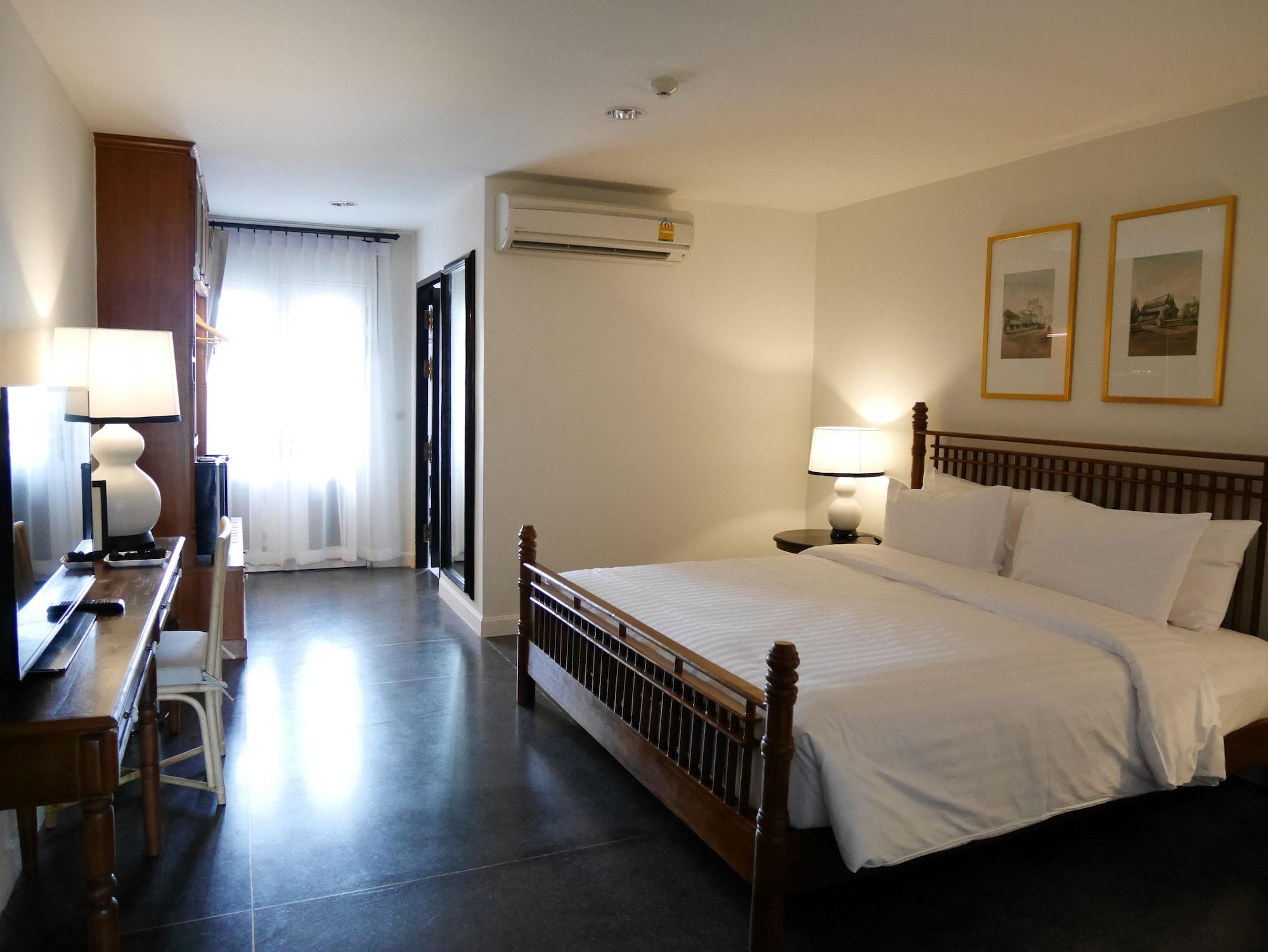 Buri Siri Boutique Hotel Chiang Mai Bagian luar foto