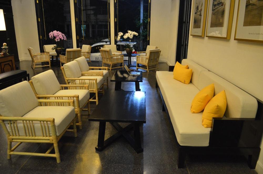 Buri Siri Boutique Hotel Chiang Mai Bagian luar foto