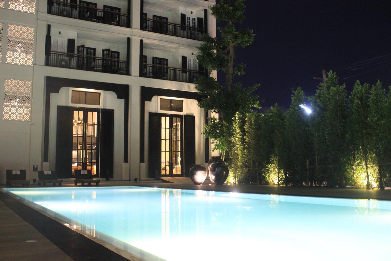 Buri Siri Boutique Hotel Chiang Mai Bagian luar foto