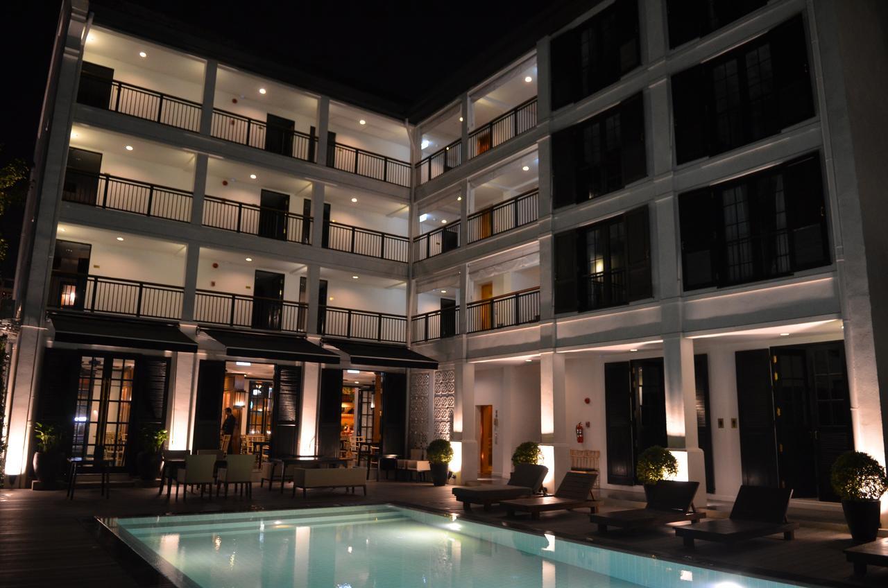 Buri Siri Boutique Hotel Chiang Mai Bagian luar foto